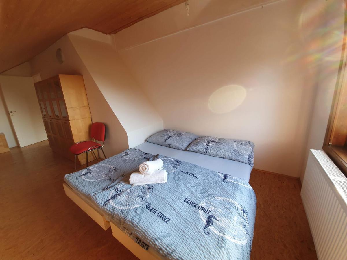 Jenisovice  Czech Paradise Village מראה חיצוני תמונה